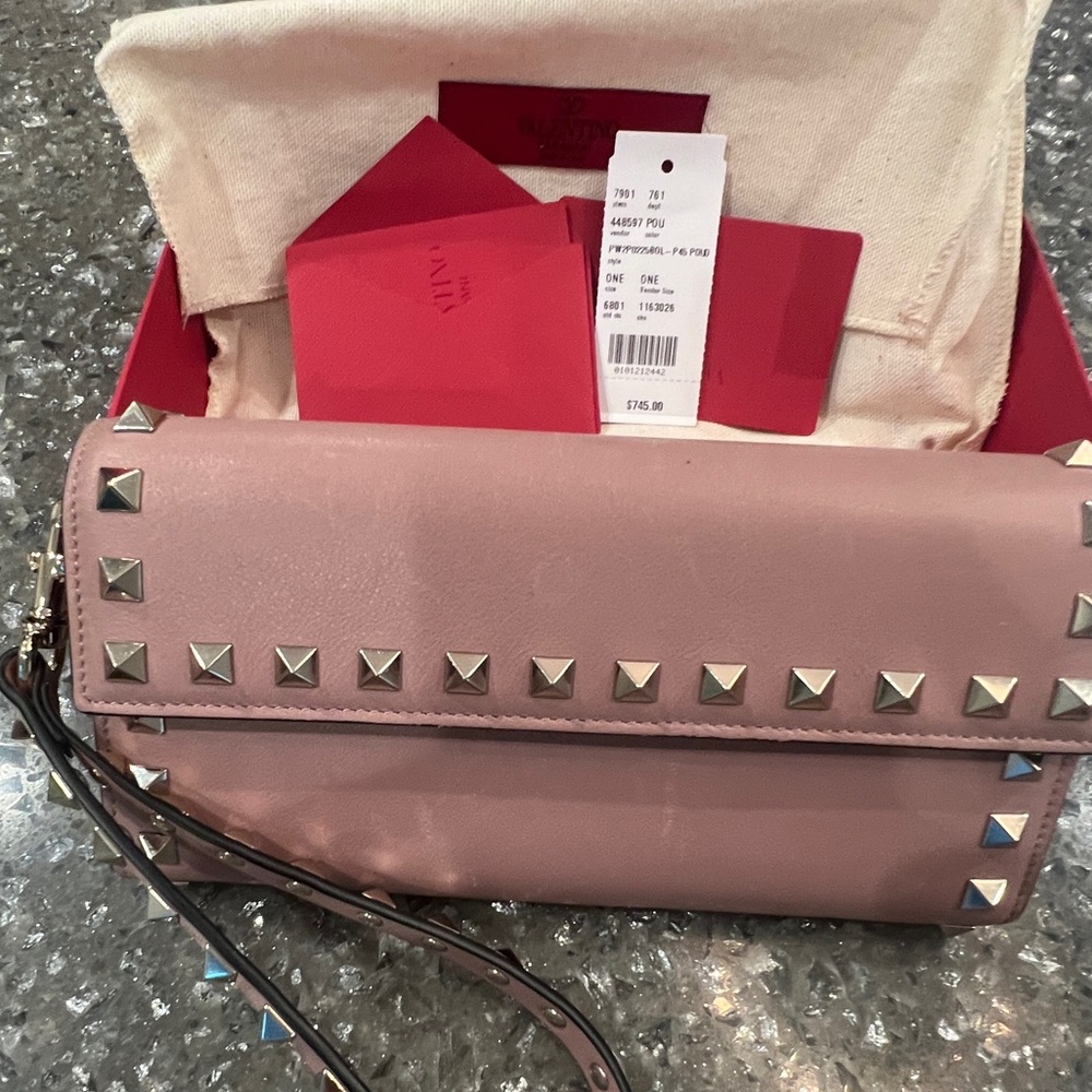 Valentino Garavani Rockstud Wristlet Wallet!